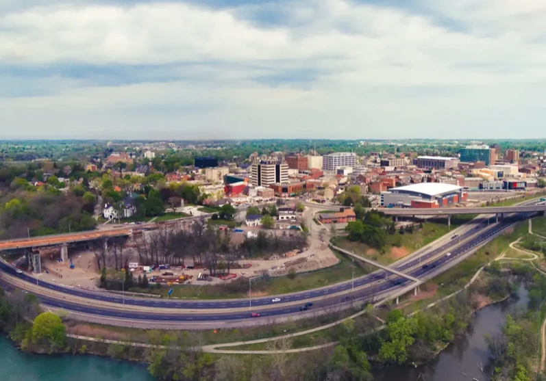 Aerial_view_of_downtown_St._Catharines